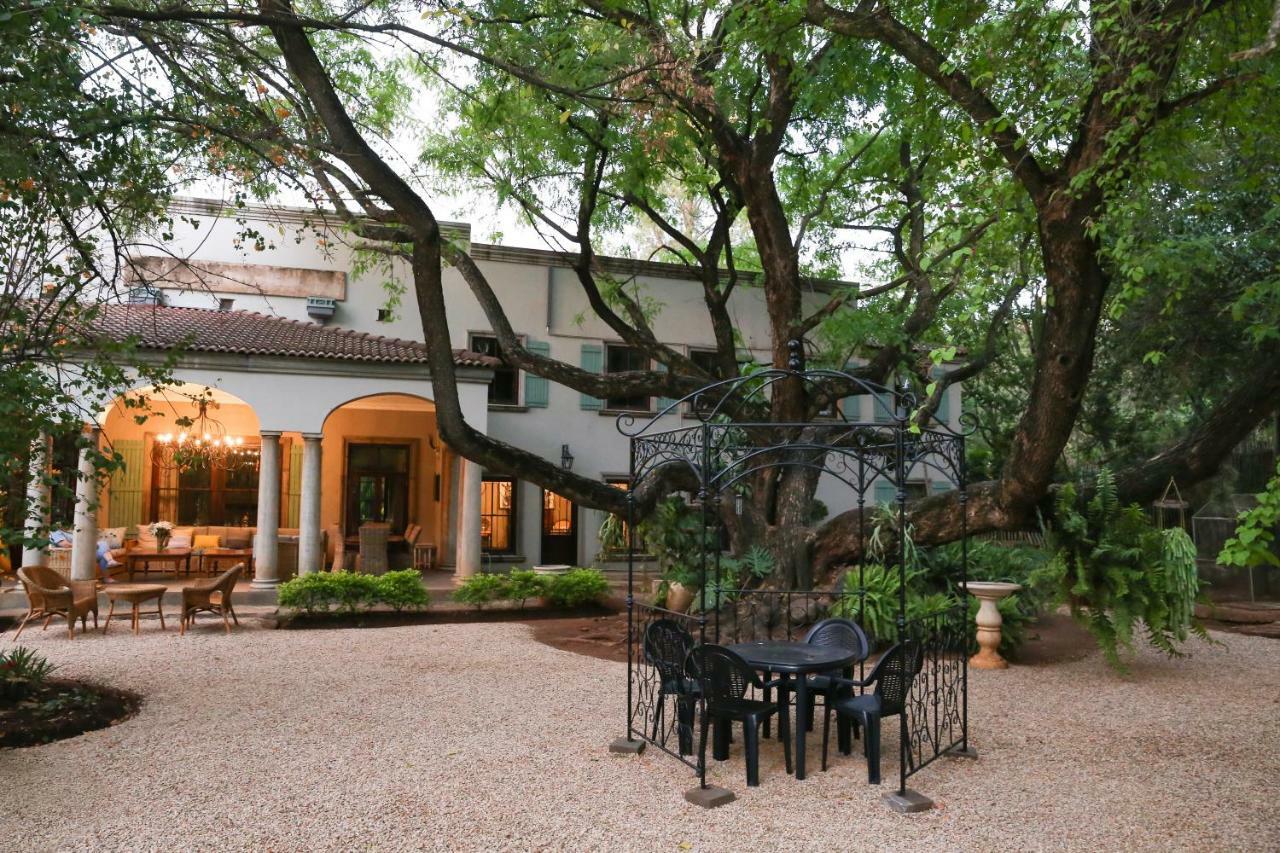Angel Oak Guesthouse Brits Exterior photo